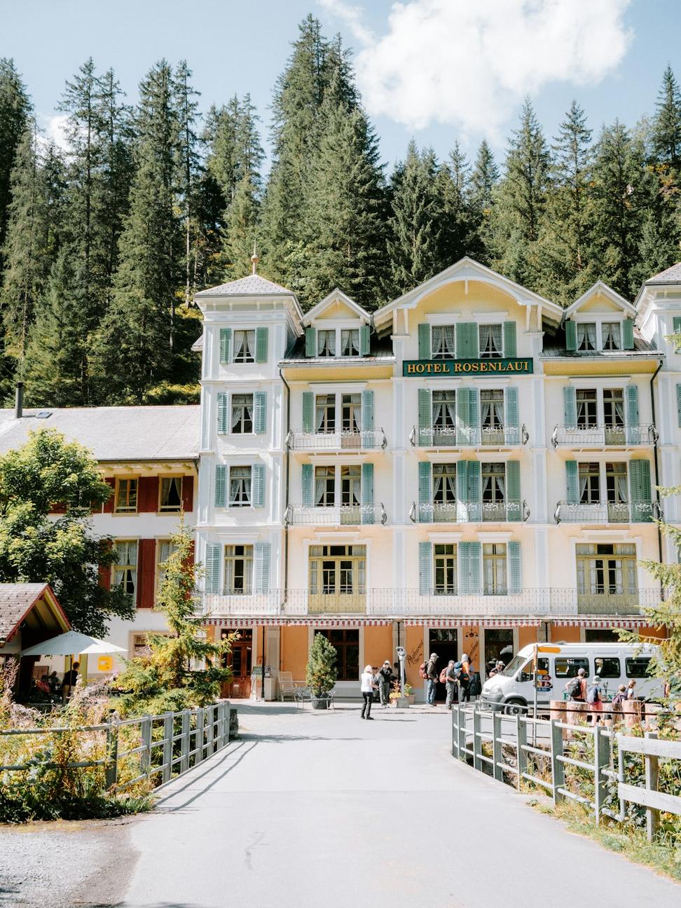 Puchock Hotel